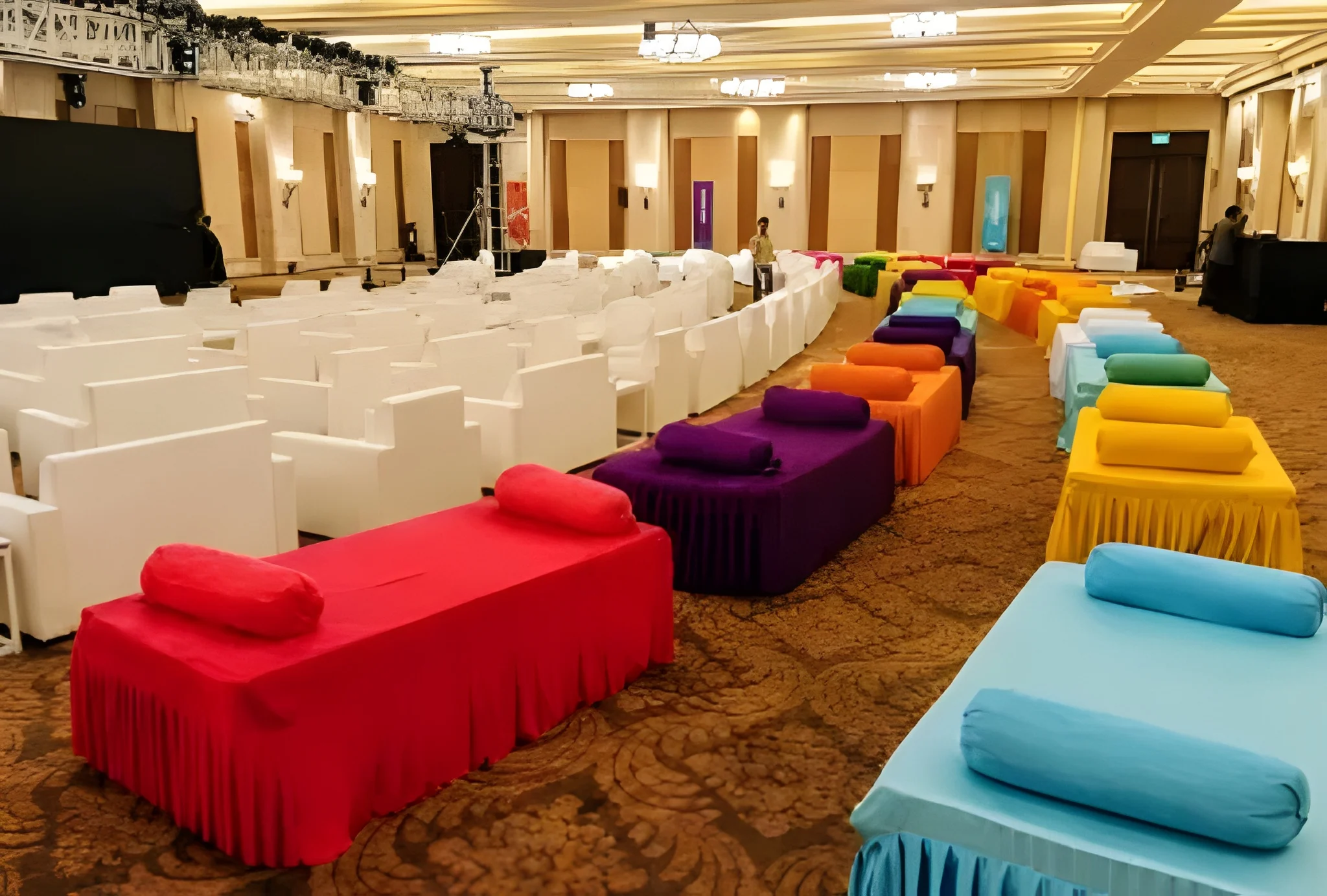 Royal diwans for lounge seating